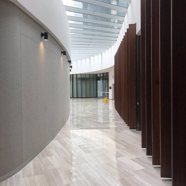 Serpeggiante Bianco Veincut Limestone Tile - Stone and Tile Projects