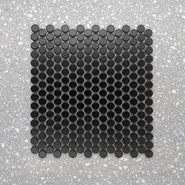 Black Matt Penny Round Mosaic 20 Dia