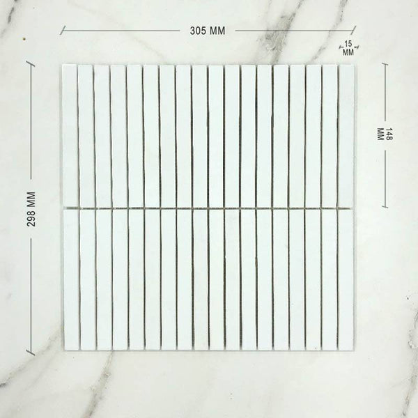 Kit Kat Thassos Finger Mosaic 148×15 Dimension