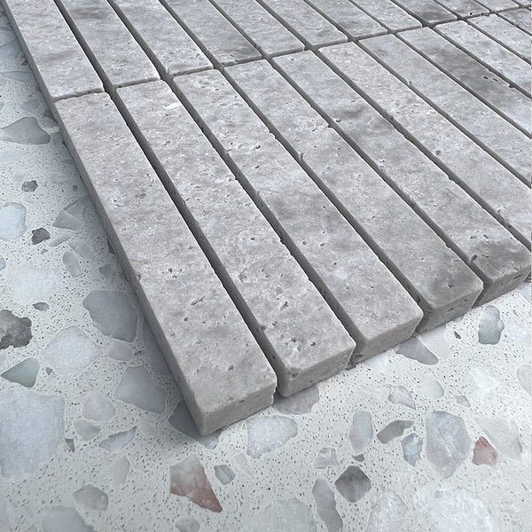 Kit Kat Silver Pearl Travertine Finger Mosaic 98x15